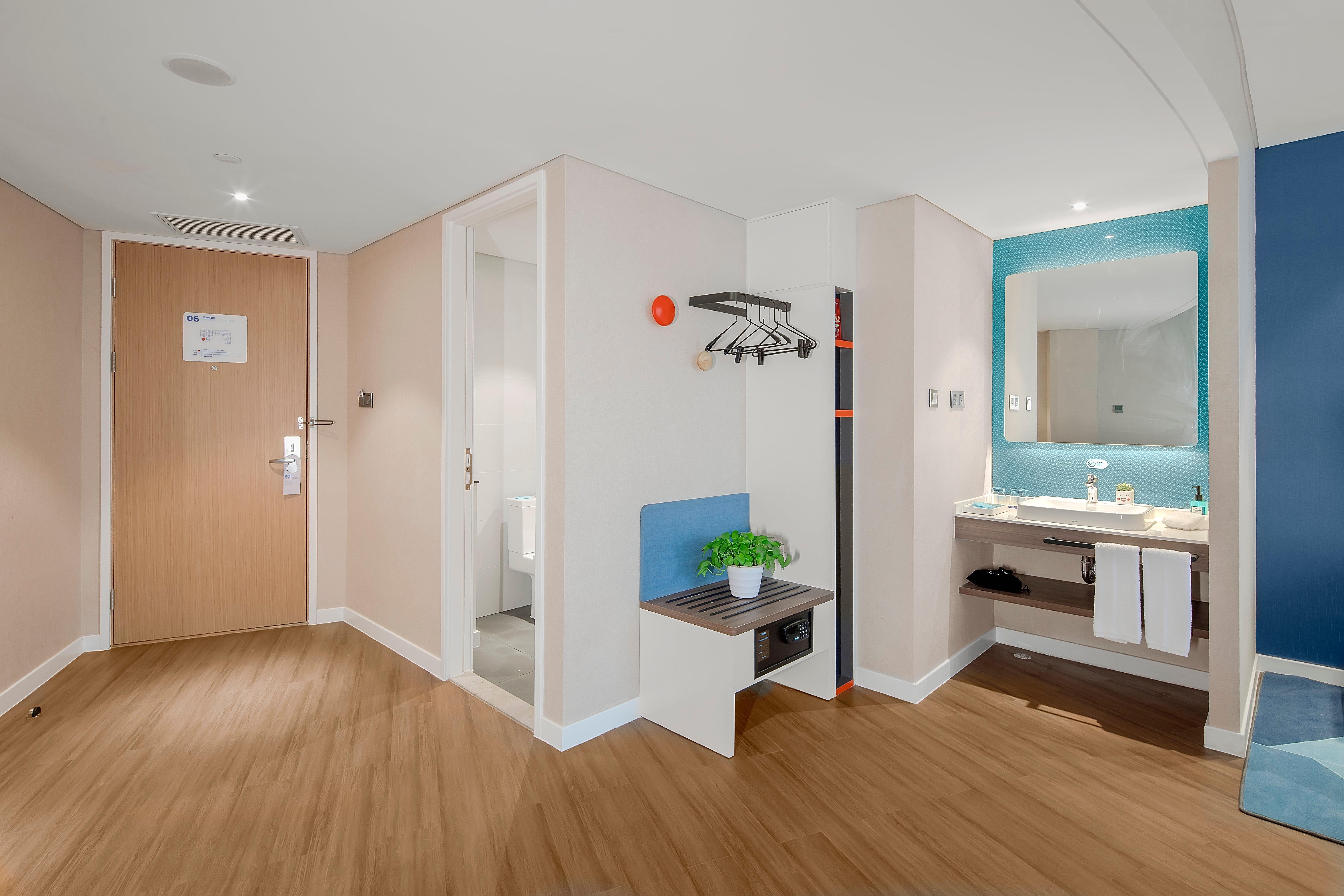 Holiday Inn Express Shanghai Chongming By Ihg Exterior photo